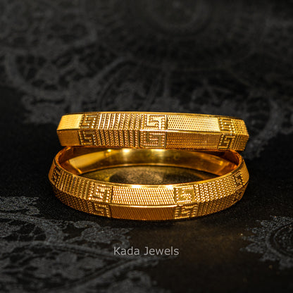 The Wide Imperial Designer Kada