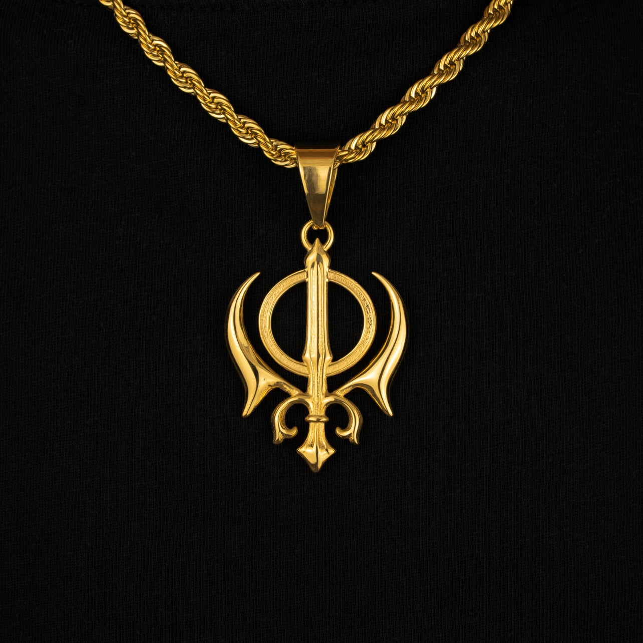 The Royal Khanda Pendant