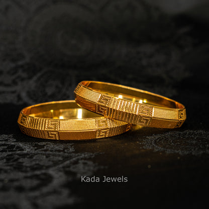 The Wide Imperial Designer Kada