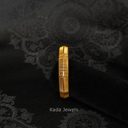 The Wide Imperial Designer Kada