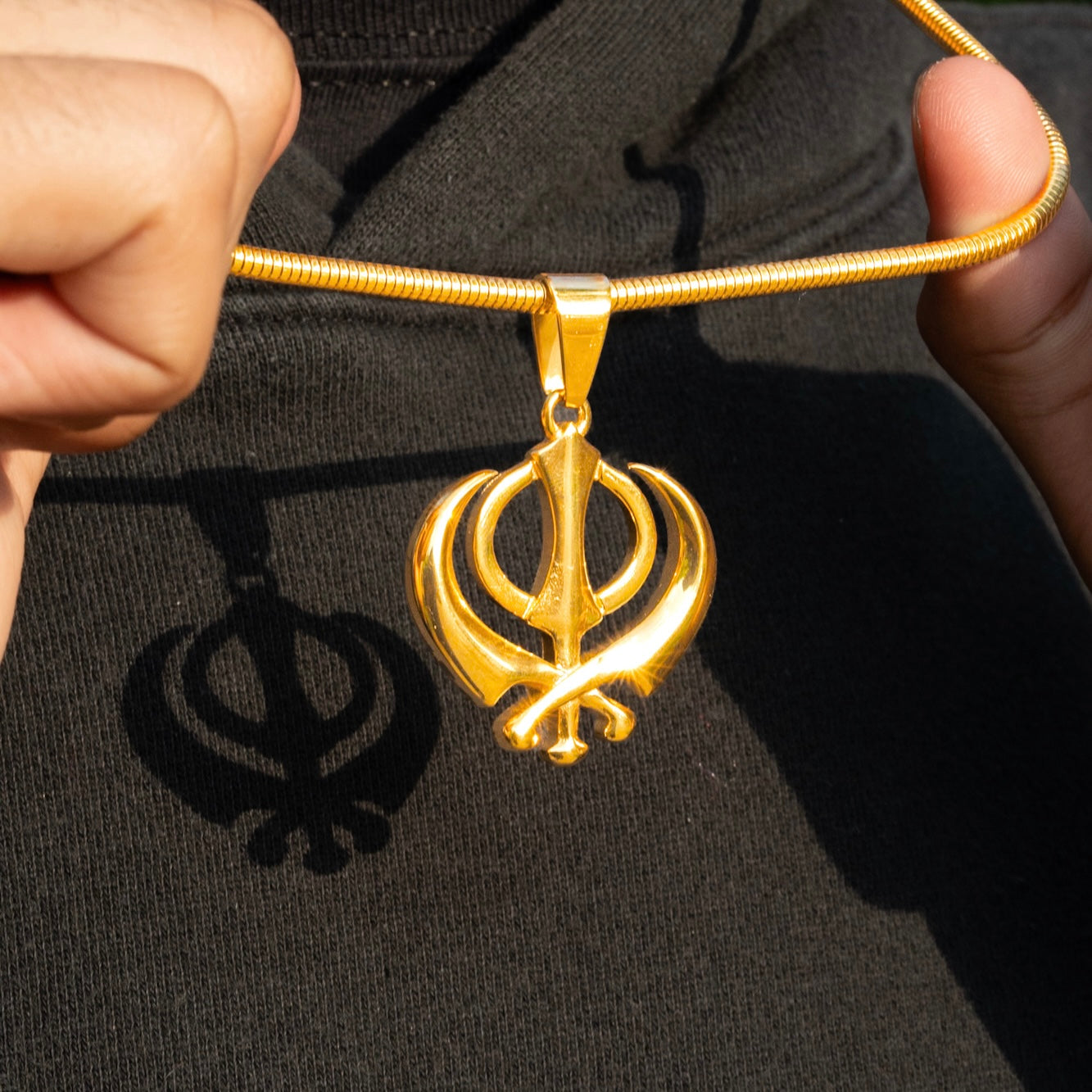 The Sovereign Khanda Pendant